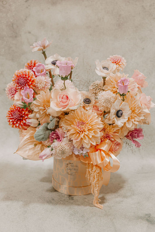 Elizabeth's Elegance - Seasonal Mix Arrangement (Pink)