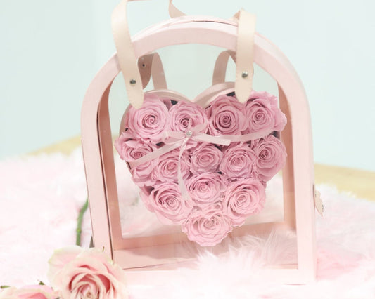 Timeless Love - 16 Roses in a Box